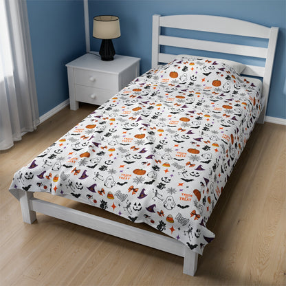 Halloween White - Velveteen Plush Blanket36385723286827932088All Over PrintsReady Set Monkey